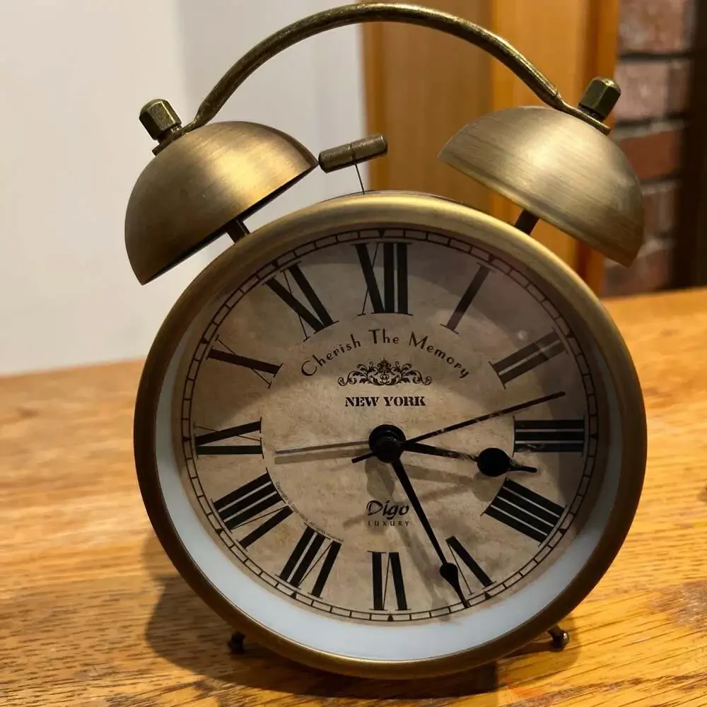 1PC Retro Round‎ Desktop Clock Bell Small Alarm Clock for Home